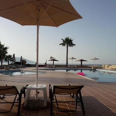 Aquamar Beach Bed & Breakfast *